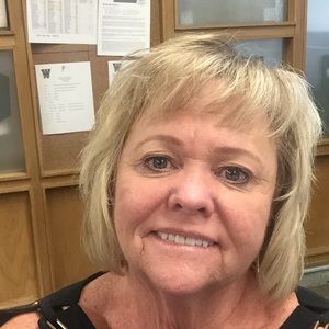 Meet your Posher, Donna